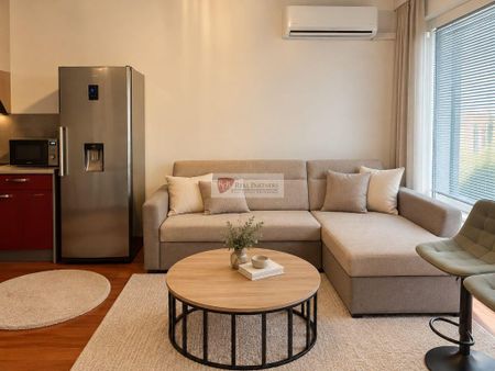 Moderný 3-izbový byt SKYBOX s veľkou lodžiou – Petržalka - Photo 2