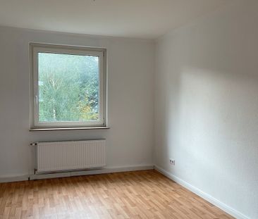 Besichtigung am 05.11.2025 um 16:30 Uhr! Schöner Wohnen im 1OG – mi... - Photo 1