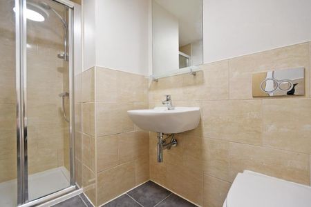 Student Apartment 3 bedroom, Ecclesall Road, Sheffield - Photo 5