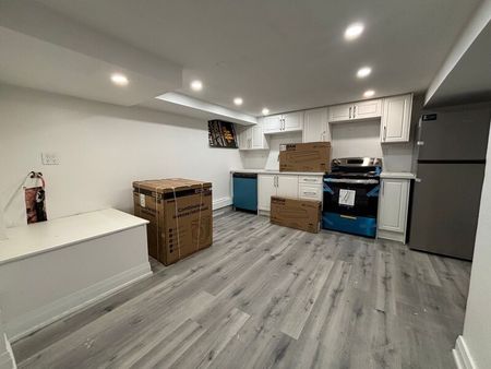 $1,249 / 1 br / 1 ba / 85 east ave S unit 8 - Photo 2