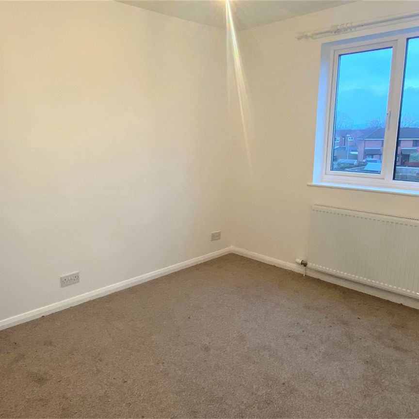 Drake Close, Taunton - Photo 1