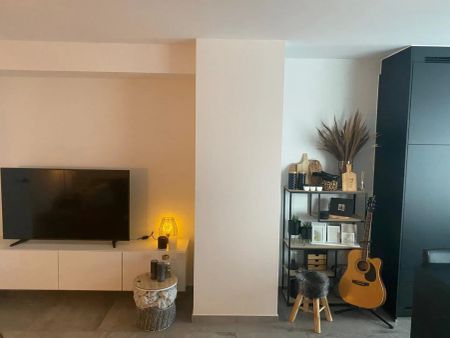 Recent, trendy gemeubeld appartement te Heppen (Leopoldsburg) - Photo 2