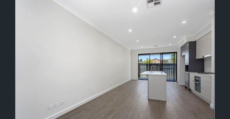 Fully-Furnished & Move-In Ready 2-Bedroom Townhouse in Campbelltown! - Photo 4