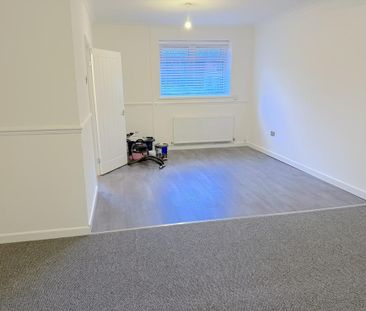 3 bedroom house to rent - Photo 2