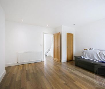 3 bedroom house to rent - Photo 3