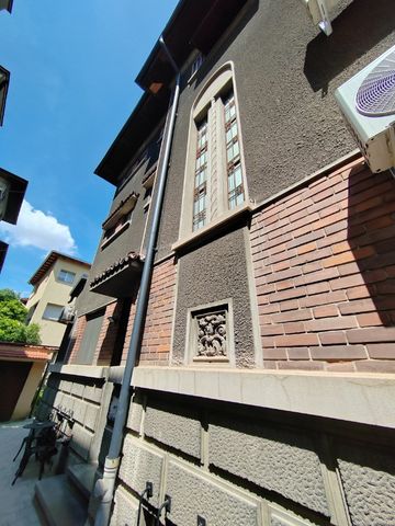 Zona Stefan cel Mare - Barbu Văcărescu - Metrou 3 camere in vila - Photo 3