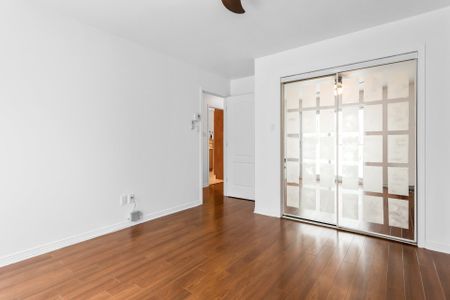 472 Rue Valois, #6 - Photo 4