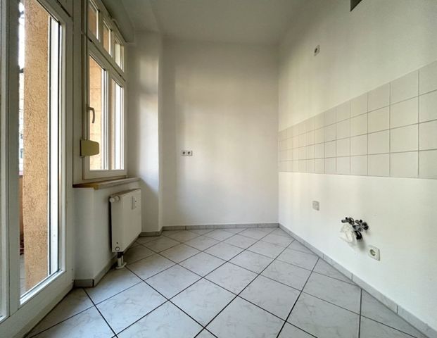 1-Raum Wohnung • Einbauküche • Kaßberg • Miete • Altbau • Balkon • schnell sein lohnt sich - Photo 1