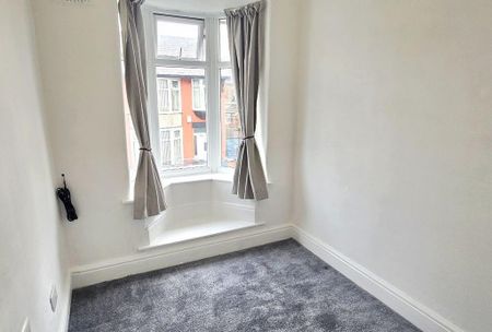 3 bedroom terraced house to rent - Photo 5