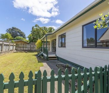 3 Bedrooms. Quiet and close to everything. - Photo 4