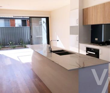 Your Next Move. - Photo 4