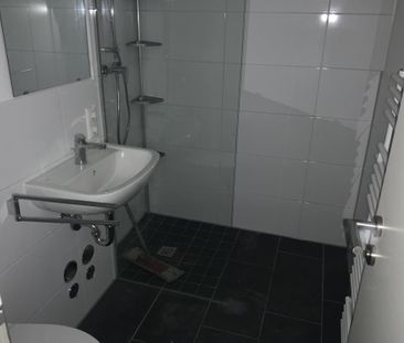 Wir renovieren für Sie!! gut geschnittene 2-Zimmer-Wohnung mit Balk... - Photo 1