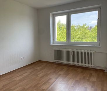 2-Zimmer-Wohnung mit Wohnberechtigungsschein und großem Balkon - Photo 2