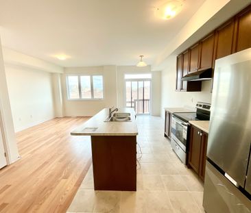 For Lease - 242 Port Crescent, Welland, Ontario - Photo 2