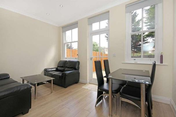 Freeland Road, W5 - Photo 1