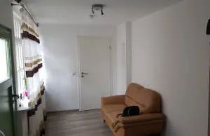 Moderne 3,5-Zimmer-Wohnung in zentraler Lage - Photo 2