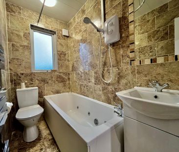 Dalton Grove, Leeds - Photo 6