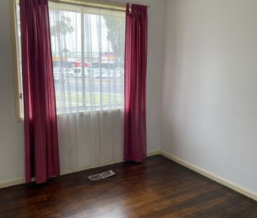 1 Silvan Grove, Hampton Park VIC - Photo 4