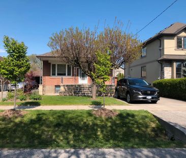 For Lease - 7 Ashmore Avenue Unit# Lower, Toronto, Ontario - Photo 2