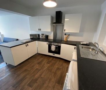 Room in a Shared House, King Street, NG9 - Photo 1