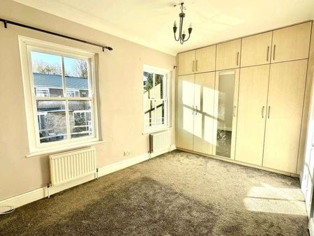 Avenue Cottages, High Street, NW7 - Photo 3