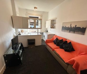 1 bedroom flat to rent - Photo 6