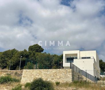 3 room luxury Villa for rent in l'Alfàs del Pi, Spain - Photo 3