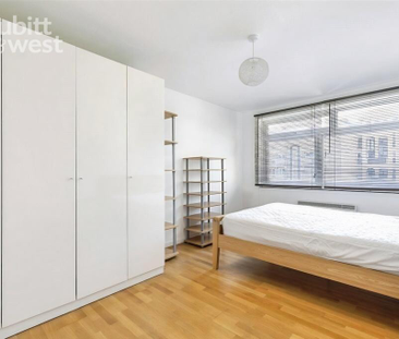 3 bedroom apartment to rent - Photo 4
