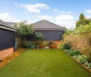 3 bedroom detached house to rent - Photo 4