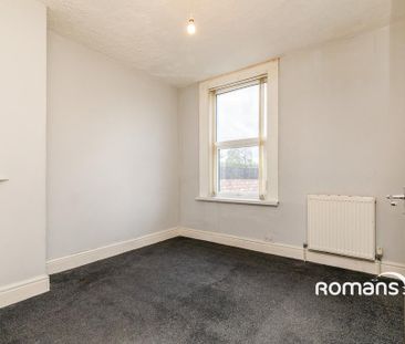 2 bedroom terraced house to rent - Photo 6