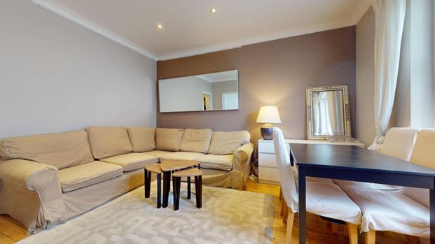 Price £550 pw - Available Now - Furnished - Photo 1