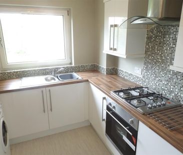 Whitehills Place, East Kilbride - Photo 3