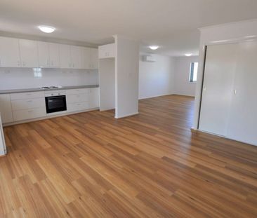 DREAMY ON DULVERTON - Fully Renovated 3x2 - Photo 1