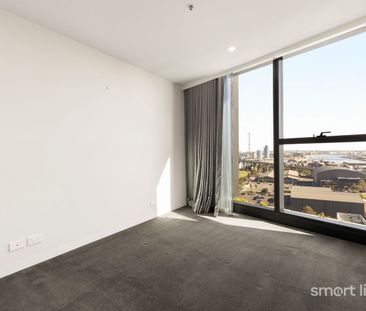 Contact agent---Waterfront Penthouse with 270° Views - Photo 6