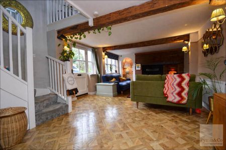 2 bedroom semi-detached house to rent - Photo 3