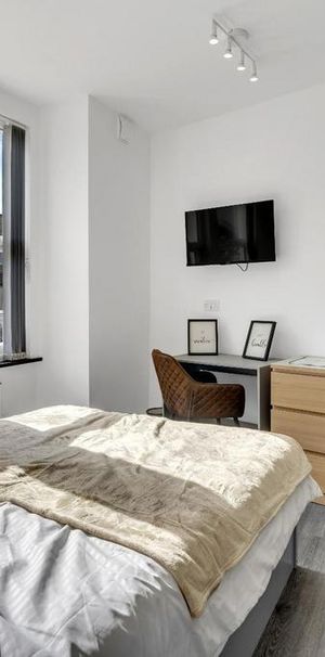 1 bedroom in a house share to rent - Photo 1