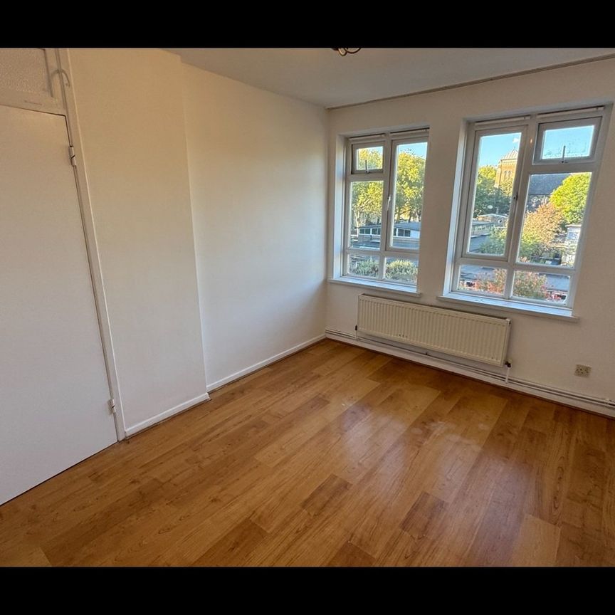 2 Bed Flat, Athenaeum Court, N5 - Photo 1