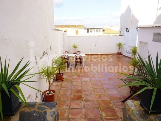 Alquiler de casa o chalet independiente en Norte - Barrio del Pilar - El Reñidero - Photo 1