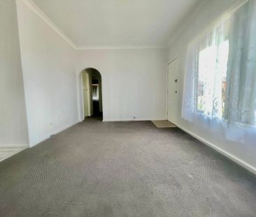 Renovated throughout in Great Location&excl; - Photo 2