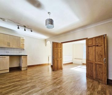 1 Bedroom Flat to Rent in Mill Road, Kettering, Northants, NN16 - Photo 2