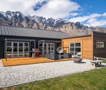 Pet-friendly 3 Bedroom, 2 Bathroom Home in Hanley's - Photo 5