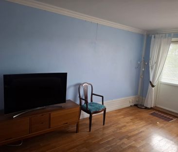 Ekilla gårdsväg, Märsta - Photo 2