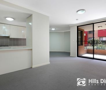 Stylish Ground Floor Apartment in a Convenient Location - Photo 1