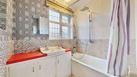 Greystone Gardens, Harrow, HA3 - Photo 4