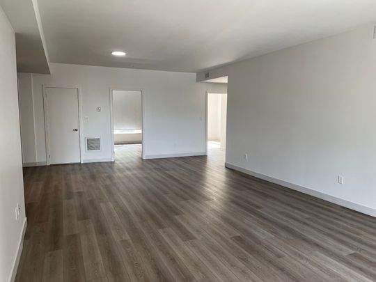 For Lease - 37 Antrim Crescent Unit# 201, Toronto, Ontario - Photo 1