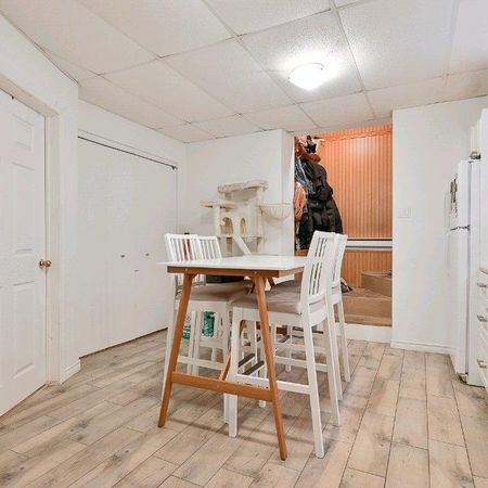 3 1/2 vieux Longueuil animaux acceptés - Photo 3