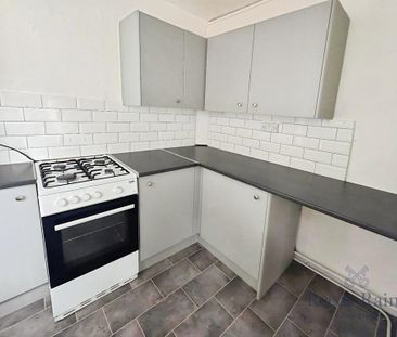 2 bedroom house to rent - Photo 3
