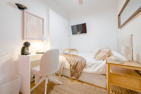 Calle de Francisco Gervás, Madrid, Community of Madrid 28020 - Photo 3