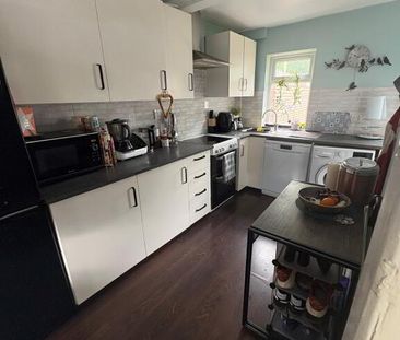 65 Seaview Drive, Carrickfergus, BT15 3NB - Photo 4