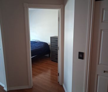 Modern 2-Bedroom Condo with Underground Parking in Prime Calgary Lo... - Photo 3